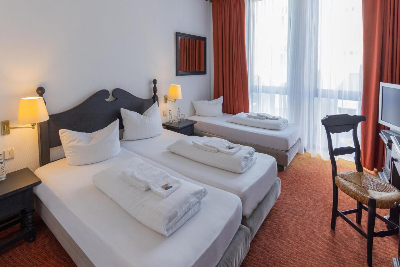 Hotel Stadt Guetersloh Kültér fotó
